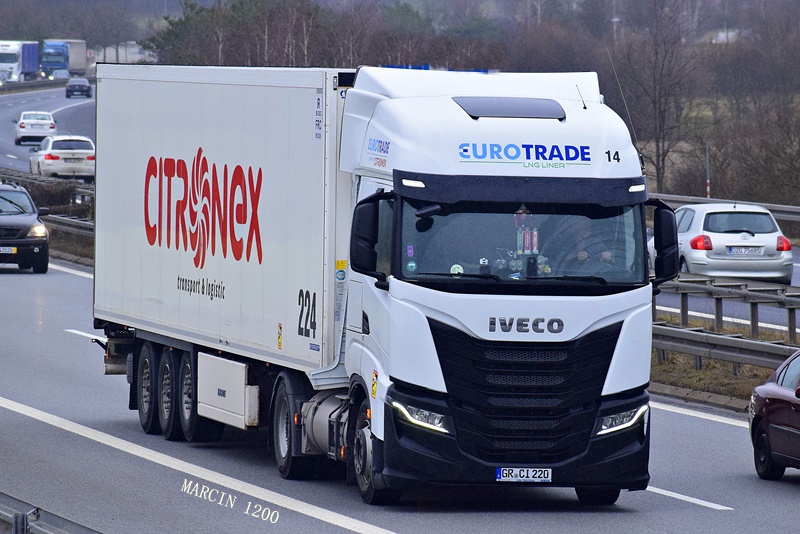 _DSC9791-crop-EUROTRADE-CITRONEX-IVECO S-WAY-KRONE.JPG
