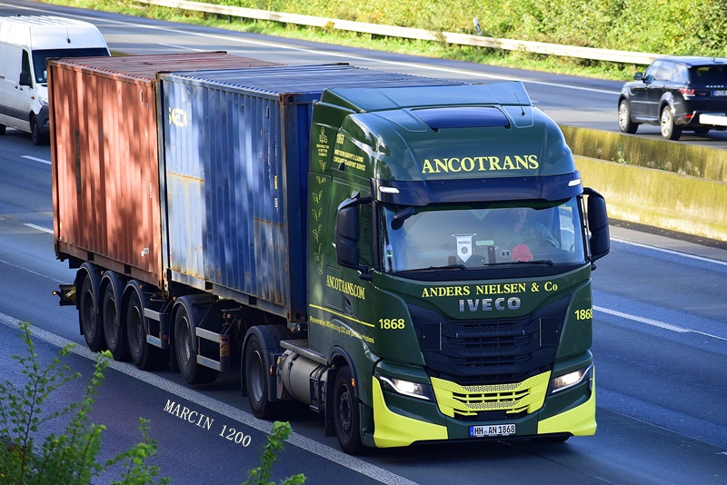 _DSC7698-crop-Ancotrans -Anders Nielsen-IVECO S-WAY.JPG