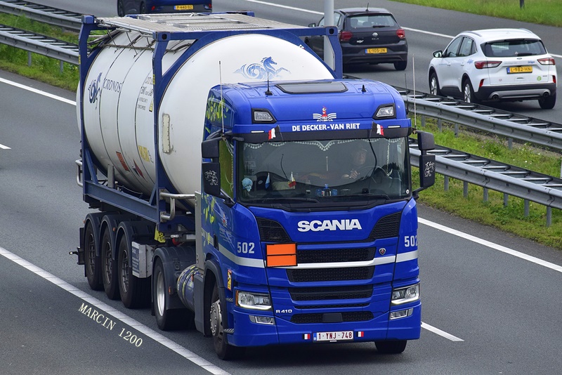 _DSC3318-crop-De Decker-Van Riet-SCANIA R410 NG.JPG
