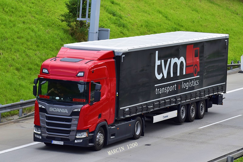 _DSC5949-crop-TVM-SCANIA R460 NG-KRONE.JPG