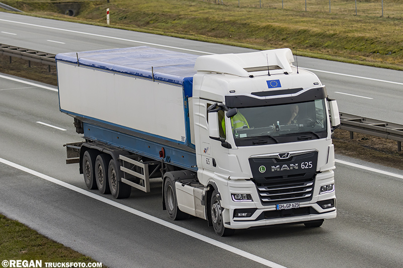 MAN TGX II - Guse.jpg