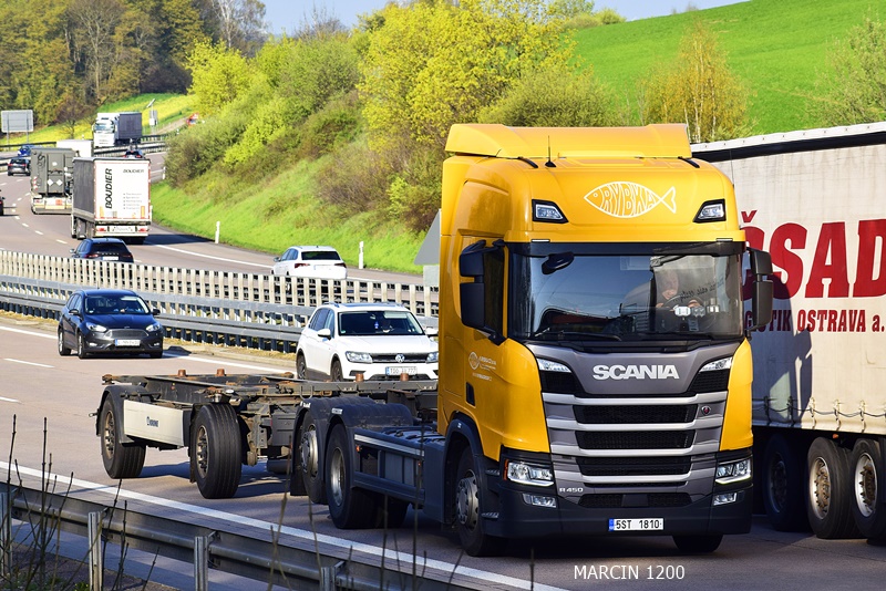 _DSC2715-crop-Rybka Transport-SCANIA R450 NG-KRONE.JPG