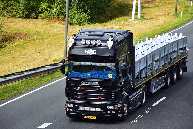 _DSC9330-crop-HOG-SCANIA RII-Nooteboom.JPG