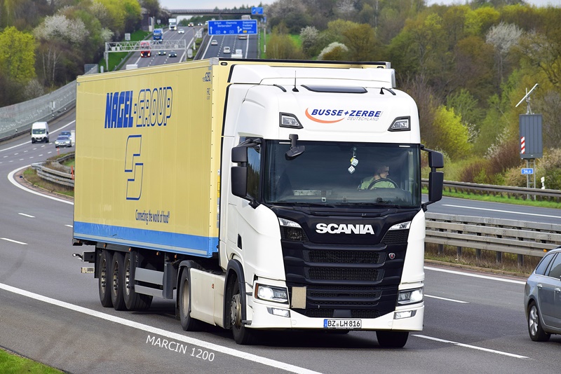 _DSC1202-crop-Busse+Zerbe-SCANIA R NG.JPG