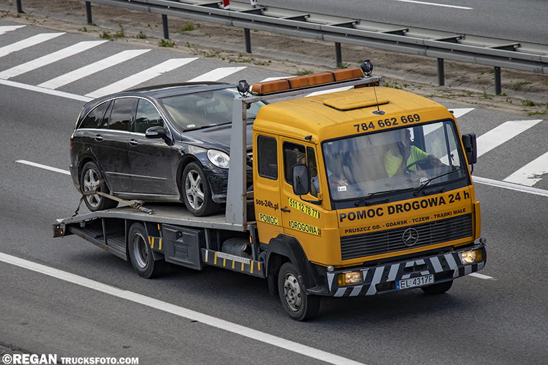 Mercedes-Benz LK Pomoc drogowa.jpg