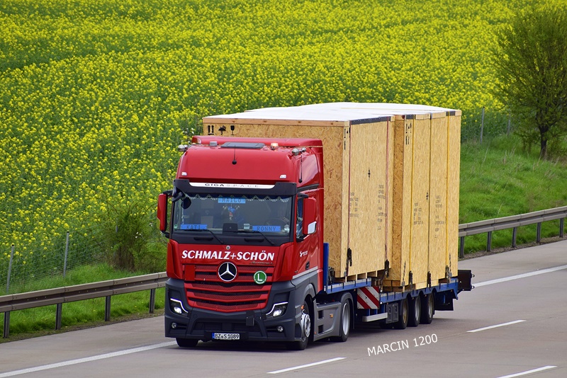 _DSC1533-crop-Schmalz & Schön-Mercedes-Benz ActrosL MP5.JPG