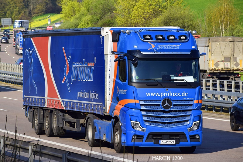 _DSC2772-crop-PROLOXX-Mercedes-Benz Actros MP5.JPG