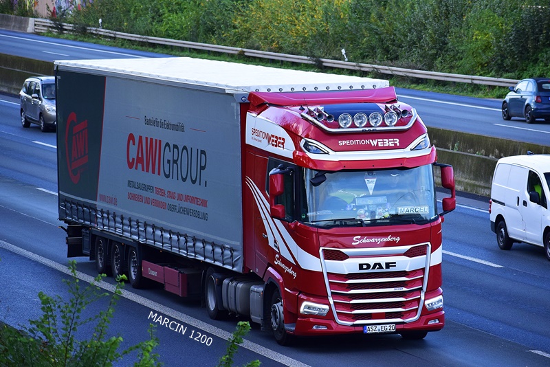 _DSC7668-crop-Spedition Weber-DAF XG+.JPG