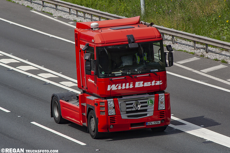 Renault Magnum -  Willi Betz.jpg