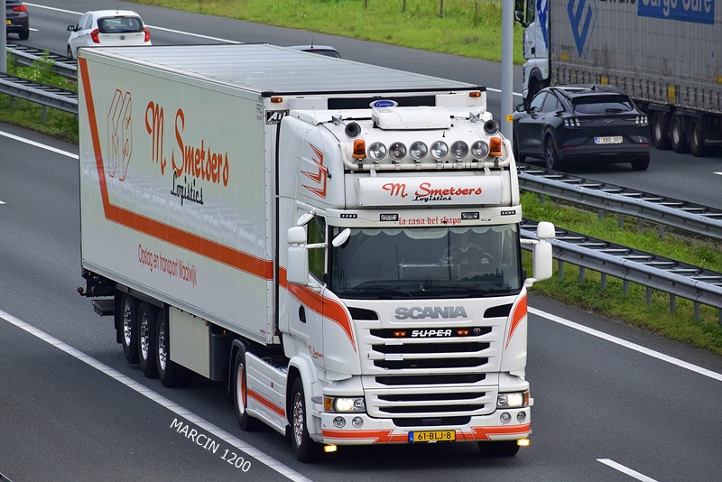 _DSC3361-crop-M.Smetsers Logistics-SCANIA R STREAMLINE.JPG