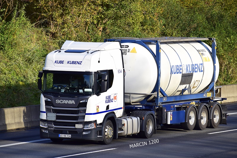 _DSC7772-crop-Kube & Kubenz-SCANIA R450 NG-ADR.JPG