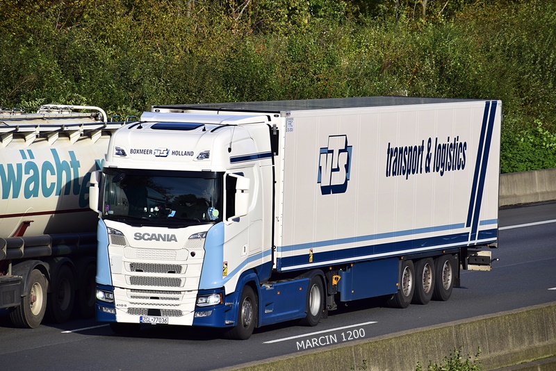 _DSC8164-crop-VTS-SCANIA S410.JPG