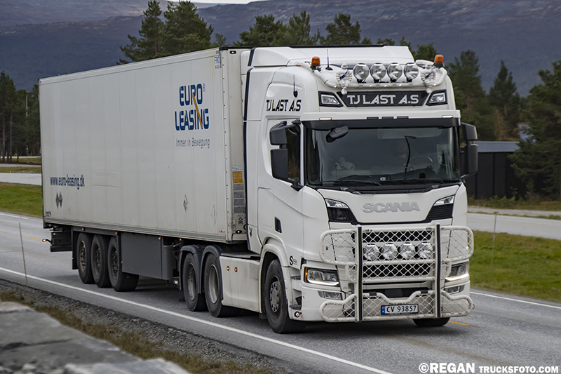 Scania R TJ LAST.jpg