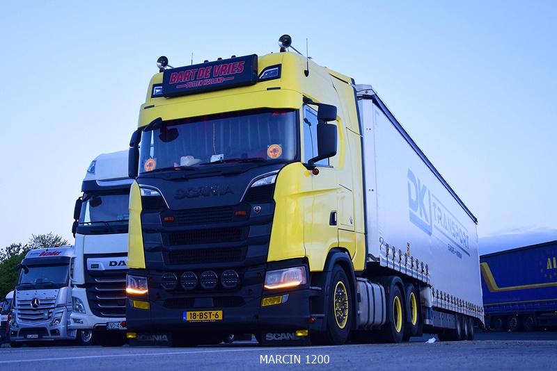 _DSC2374-crop-Bart de Vries Transport-Scania S NG.JPG
