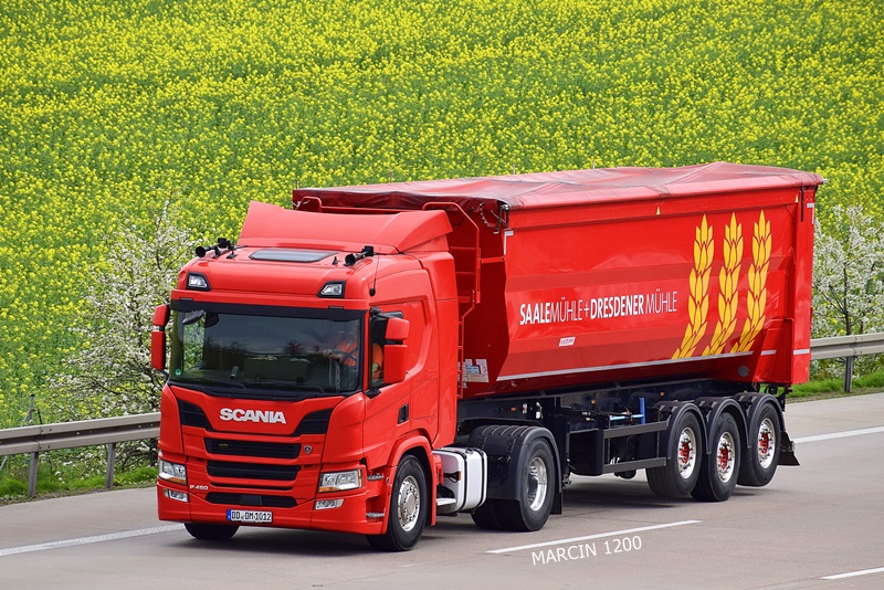 _DSC1476-crop-Saalemühle Dresdener Mühle-SCANIA P450 NG.JPG