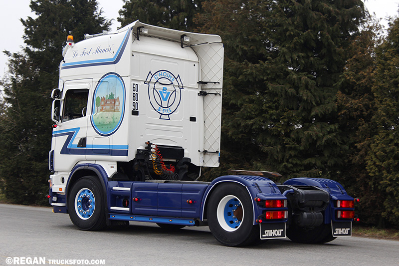 Scania 4 - D'Hoine & Fils.jpg