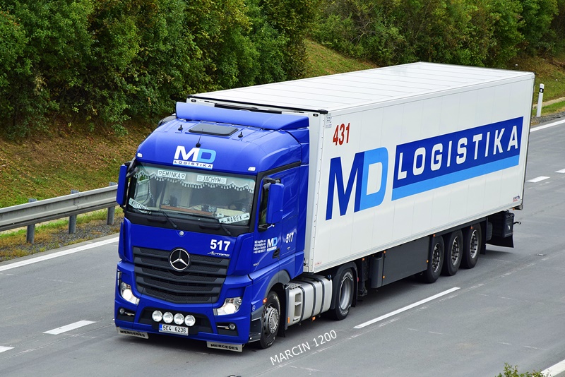 _DSC8433-crop-MD Logistika-Mercedes-Benz Actros MP4.JPG