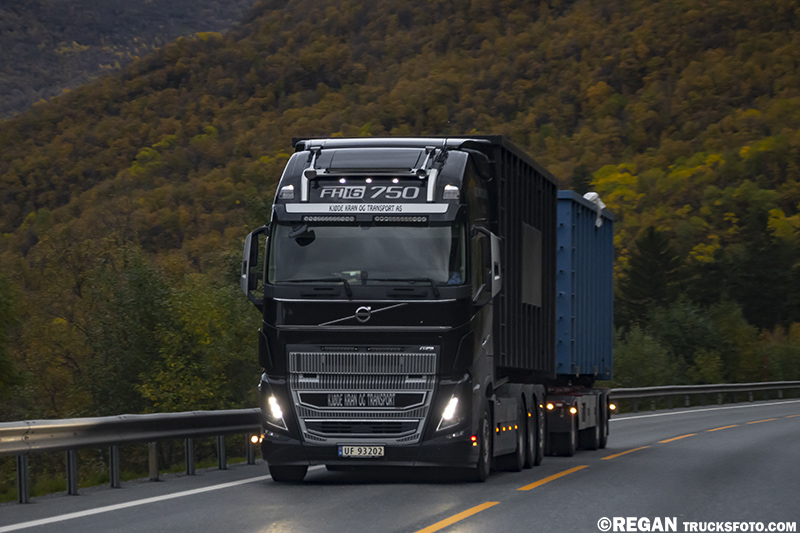 Volvo FH5 FH16 750 - Kjode Kran Og Transport AS.jpg