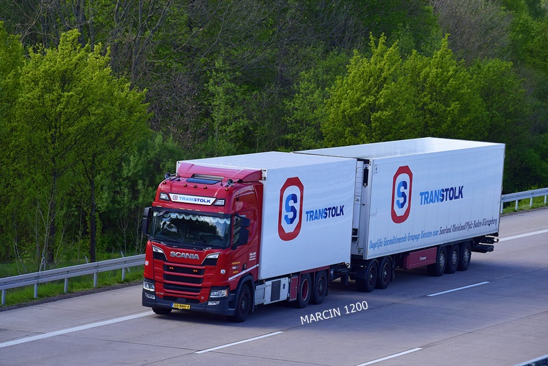 _DSC2699 TRANSTOLK 25,25m-crop-KRONE-SCANIA R730 V8.JPG