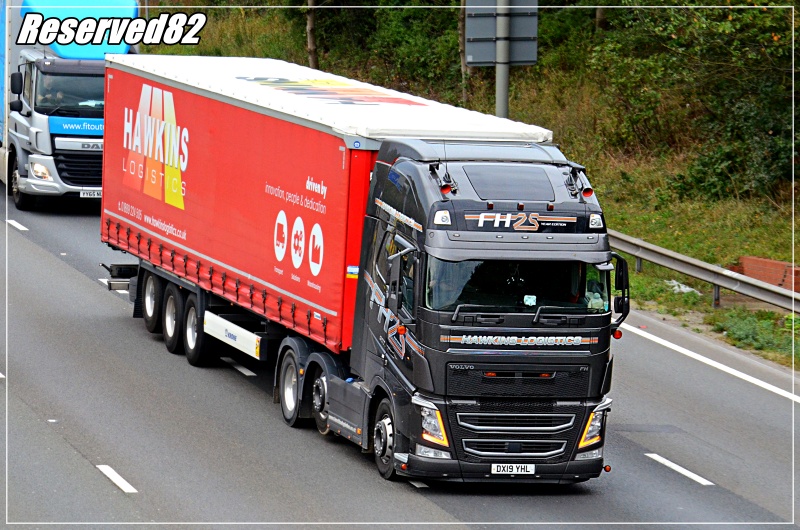 DSC_7727.JPG Hawkins logi(GB).JPG