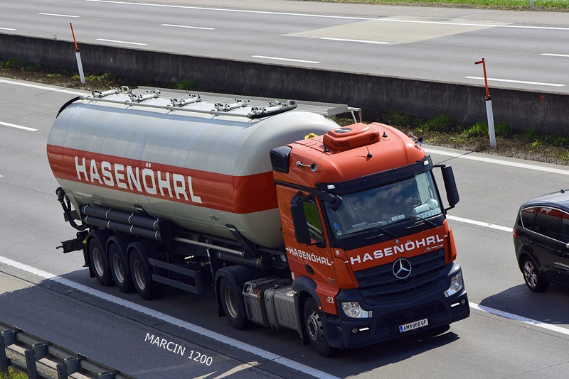 _DSC2886-crop-HASENÖHRL-Mercedes-Benz Actros MP4.JPG