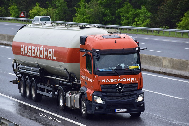 _DSC2990 HASENOHRL-crop-Mercedes-Benz Actros MP5.JPG
