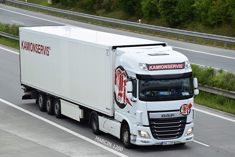 _DSC8406-crop-KAMIONSERVIS-DAF XF 106.JPG