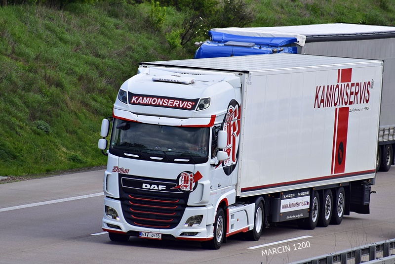 _DSC1718 KAMIONSERVIS-crop-DAF XF 106.JPG