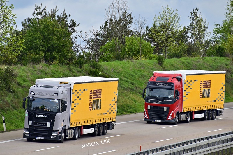 _DSC1869 HENZE-crop-SCANIA S-VOLVO FH V-WIELTON-CHOMAR.JPG