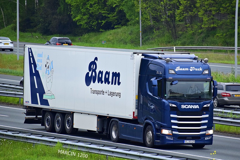 _DSC4047-crop-BAAM-SCANIA S NG.JPG