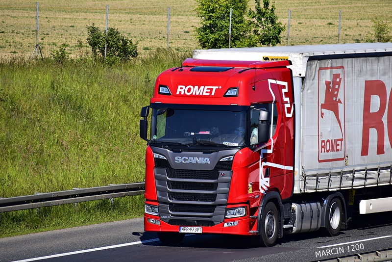 _DSC3184-crop-ROMET-SCANIA S460 NG.JPG