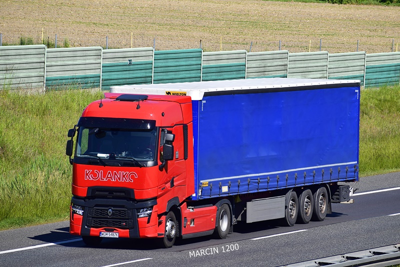 _DSC3362-crop-KOLANKO-Renault Range T Evo.JPG