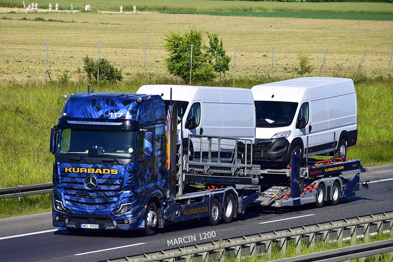 _DSC3216-crop-Kurbads-Mercedes-Benz Actros MP5.JPG