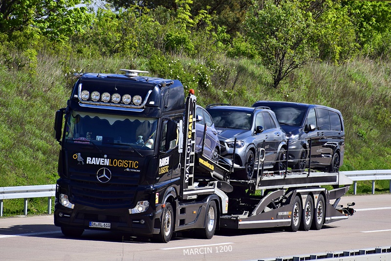 _DSC2745 RAVEN LOGISTIC-crop-Mercedes-Benz Actros MP4.JPG