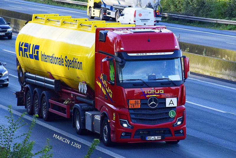 _DSC7629 KRUG-crop-Mercedes-Benz ActrosL MP5.JPG