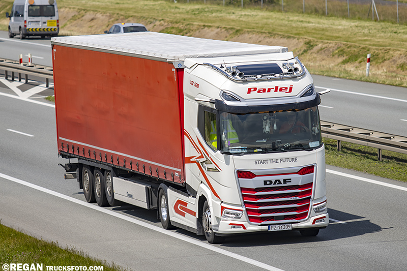 DAF XG - Parlej.jpg