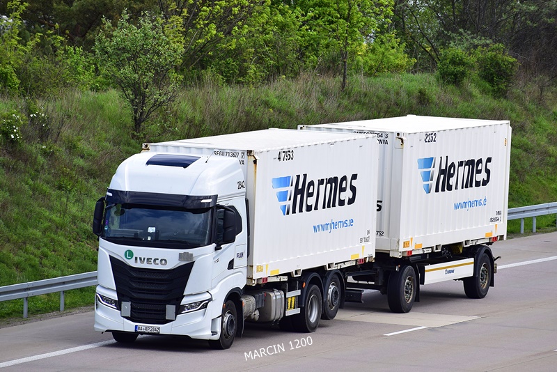_DSC1708 PFLAUM-crop-IVECO S-WAY.JPG