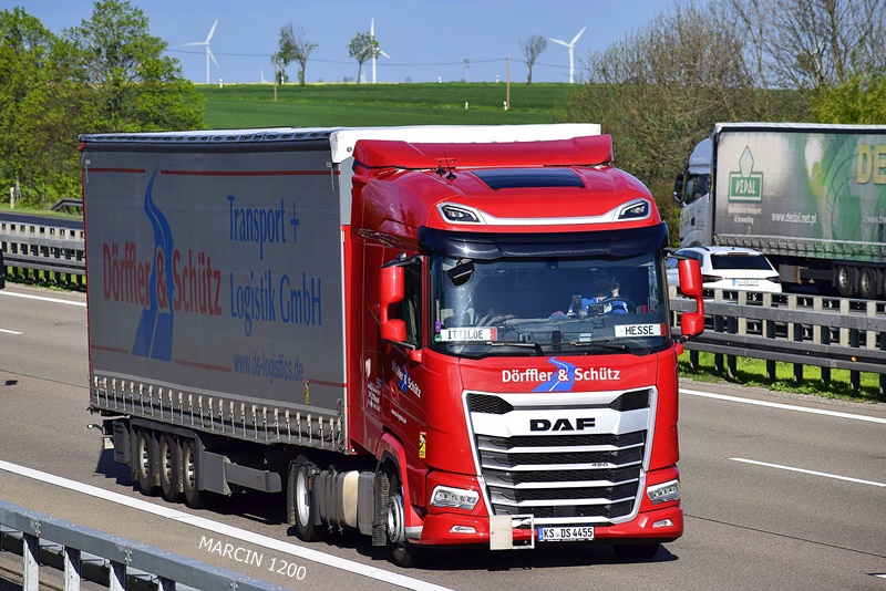 _DSC2457 DORFFLER&SCHUTZ-crop-DAF XG.JPG
