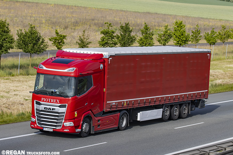DAF XG - Piotrex.jpg