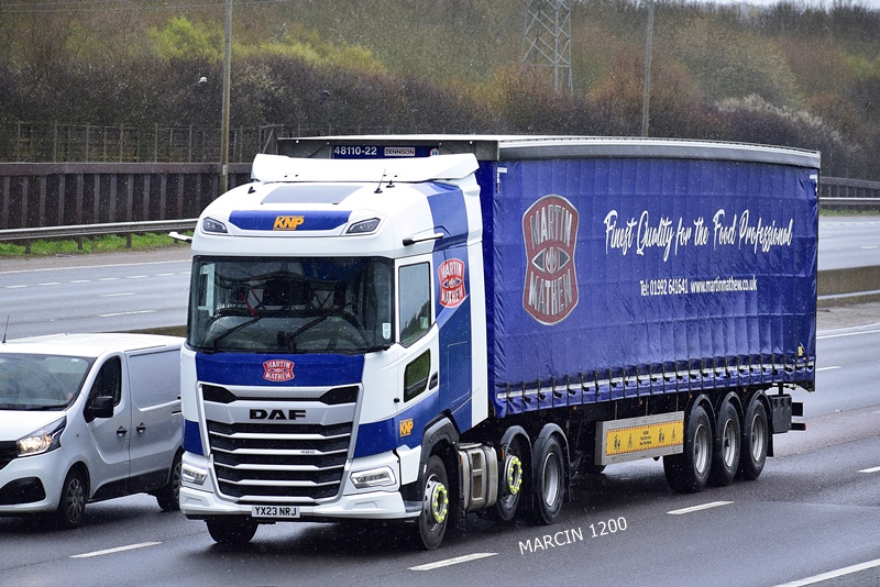 _DSC0873-crop-knp logistics group-DAF XG.JPG