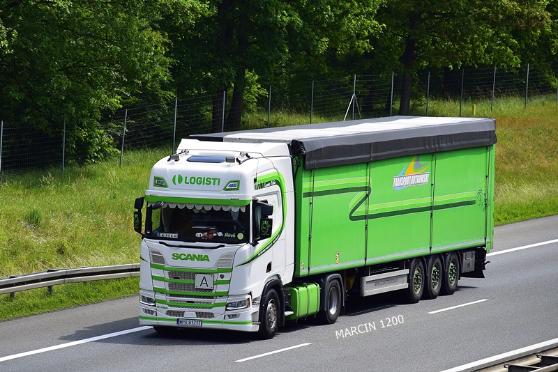 _DSC3645-crop-LOGISTI-SCANIA R450 NG.JPG