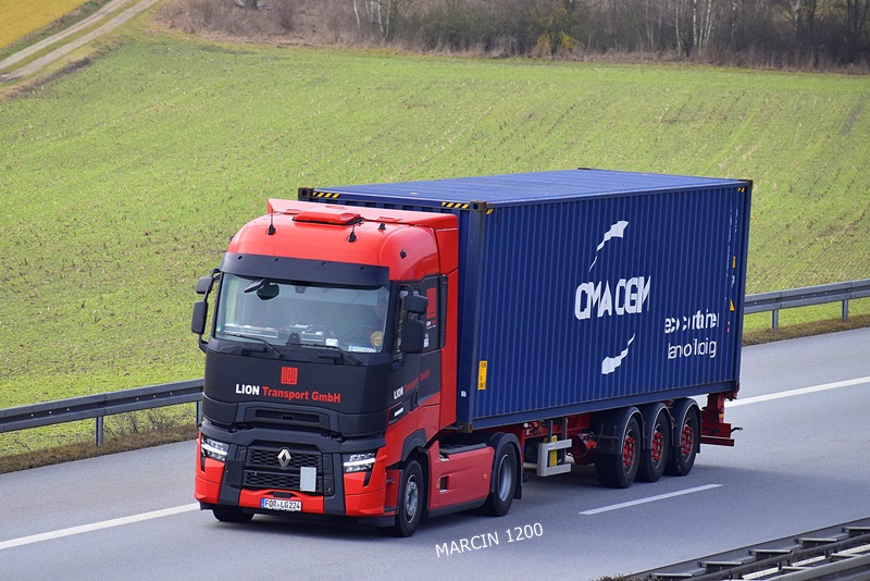 _DSC9647 LION TRANSPORT-crop-RENAULT RANGE T EVO.JPG