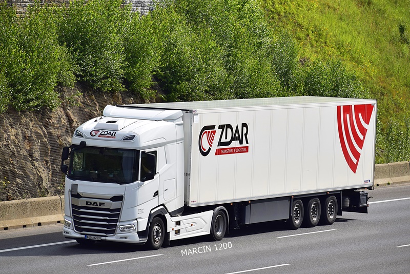 _DSC3873-crop-ZDAR-DAF XG.JPG