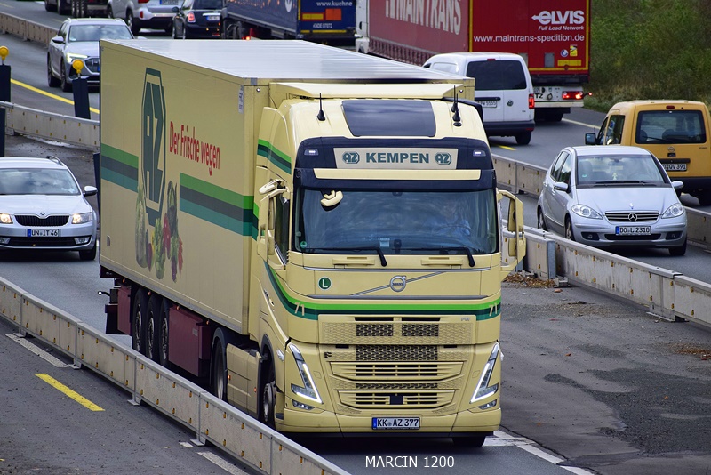 _DSC8211-crop-AZ KEMPEN-VOLVO FH V.JPG