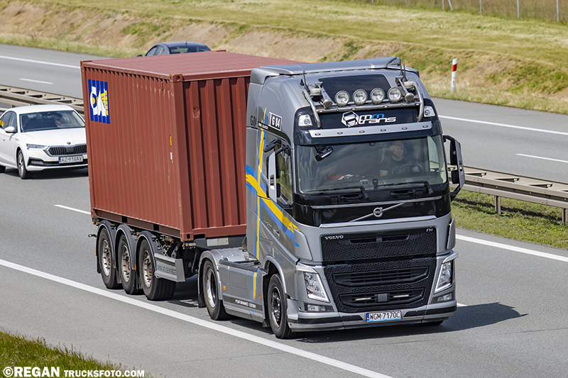 Volvo FH4 - MM Trans.jpg