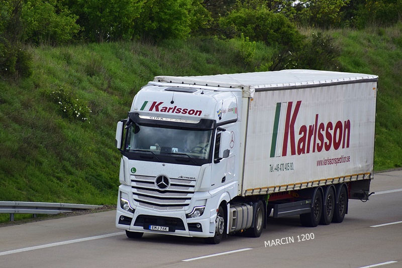 _DSC1654 KARLSSON-crop-ActrosL MPV.JPG