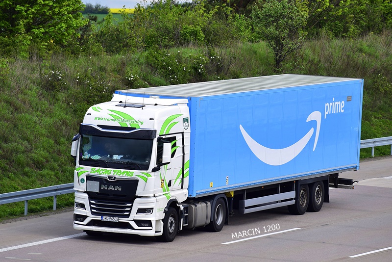 _DSC1698 SACHS-crop-PRIME-AMAZON-MAN TGX II.JPG
