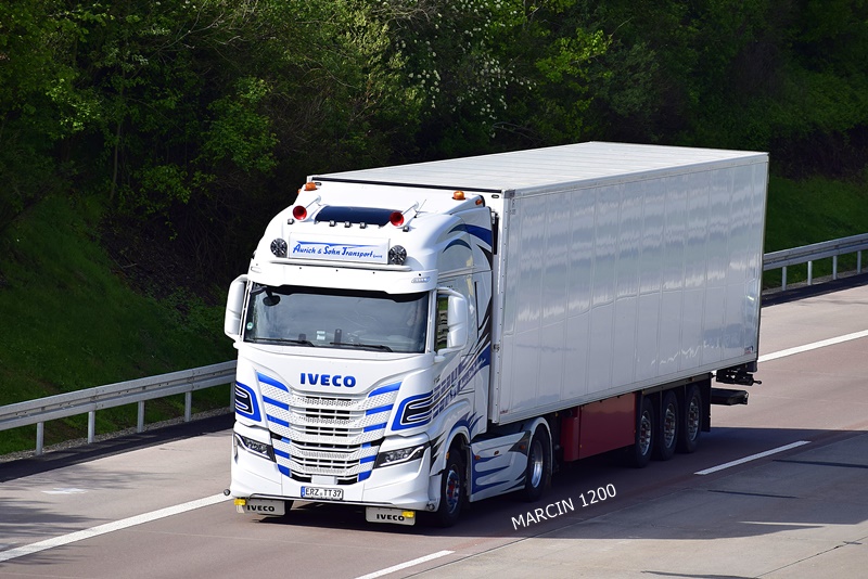 _DSC1436 AURICH-crop-IVECO S-WAY.JPG