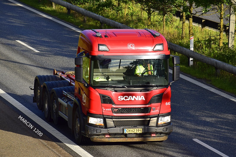 _DSC4243 HCS-crop-SCANIA P450 XT.JPG