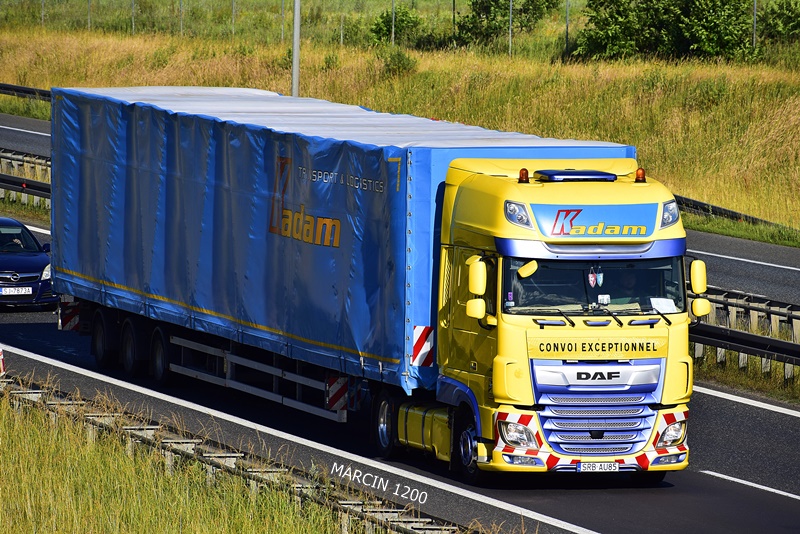 _DSC4000-crop-KADAM-DAF XF 106 II.JPG
